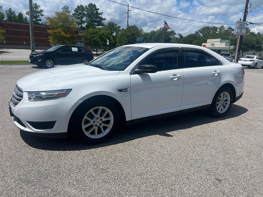 2013 Ford Taurus